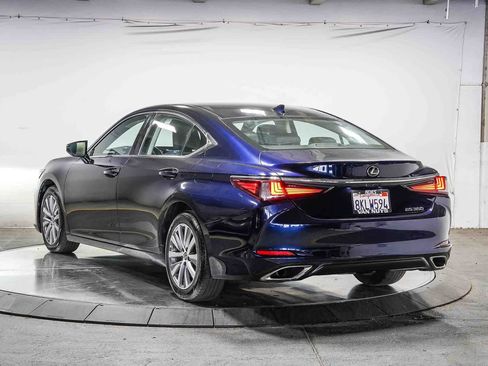 Used 2019 Lexus ES 350 FWD image 2