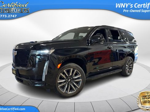 Used 2024 Cadillac Escalade Sport image 1