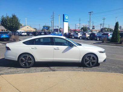 New 2026 Honda Accord SE