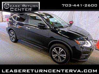 Used 2019 Nissan Rogue SV w/ Sun & Sound Touring Package