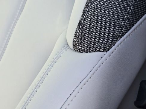 New 2025 Cadillac Optiq Sport 1 image 14