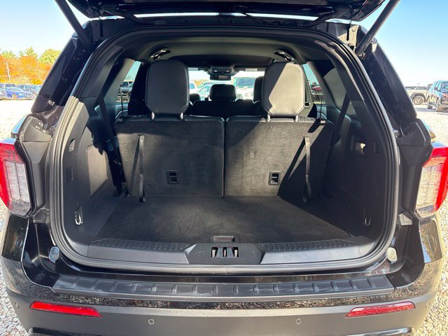 Used 2026 Ford Explorer ST-Line w/ ST-Line Street Pack AWD/4WD image 13