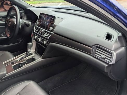 Used 2021 Honda Accord Sport image 19