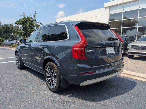 Used 2022 Volvo XC90 T5 Momentum w/ Advanced Package AWD/4WD image 4