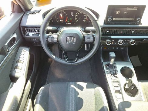 Used 2025 Honda Civic Sport image 9