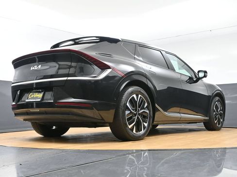 Used 2024 Kia EV6 Wind w/ Wind Technology Package AWD/4WD image 56