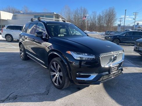 Certified 2023 Volvo XC90 T8 Plus w/ Protection Package image 5