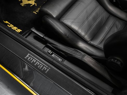 Used 1998 Ferrari F355 GTS image 45