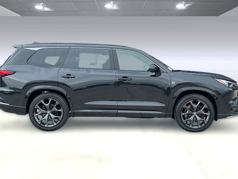 New 2026 Lexus TX 500h AWD image 7