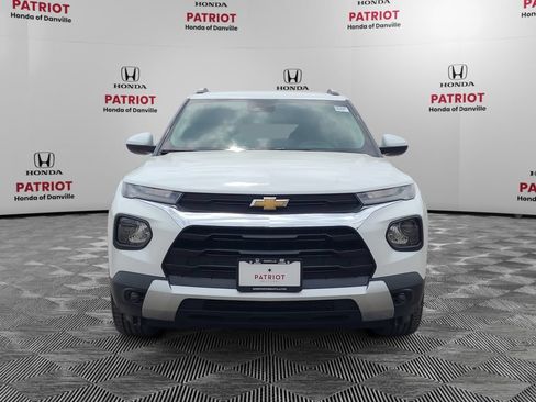 Used 2023 Chevrolet TrailBlazer LT FWD image 8