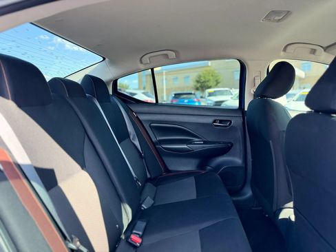 Used 2020 Nissan Versa SR FWD image 21