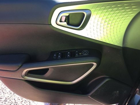 Used 2023 Kia Soul LX w/ Option Group 015 image 25