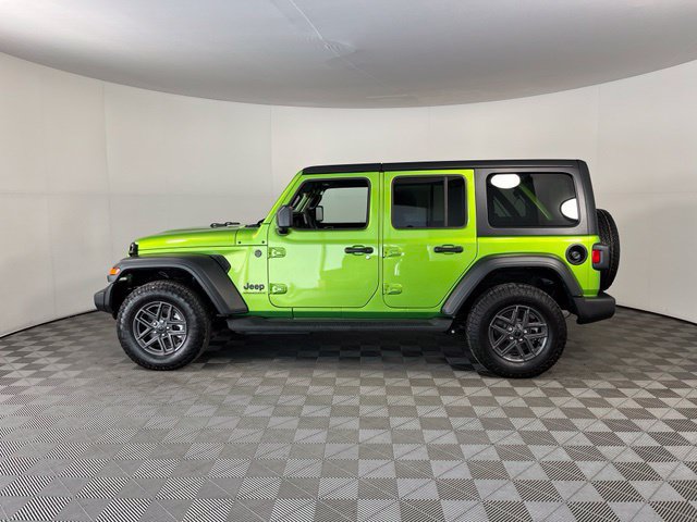 Used 2026 Jeep Wrangler Unlimited Sport AWD/4WD image 4