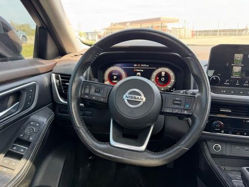 Used 2021 Nissan Rogue Platinum AWD/4WD image 11