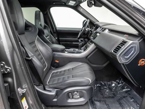 Used 2017 Land Rover Range Rover Sport SVR AWD/4WD image 18