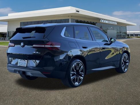 Used 2025 BMW X3 xDrive30i image 10