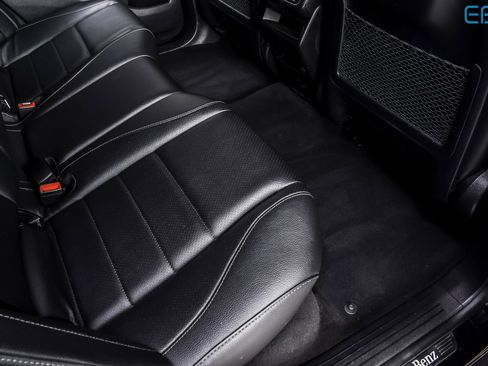 Used 2022 Mercedes-Benz GLE 350 4MATIC w/ Premium Package image 22