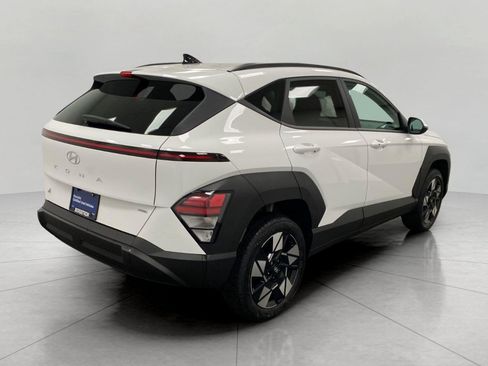Certified 2024 Hyundai Kona SEL AWD/4WD image 3