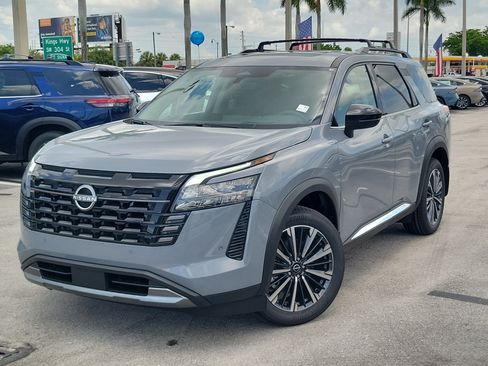 New 2026 Nissan Pathfinder Platinum FWD image 22