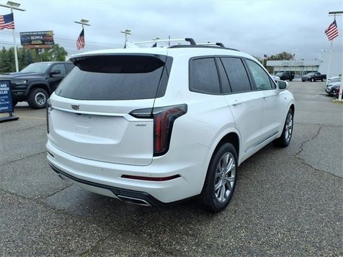 Used 2020 Cadillac XT6 Sport image 5
