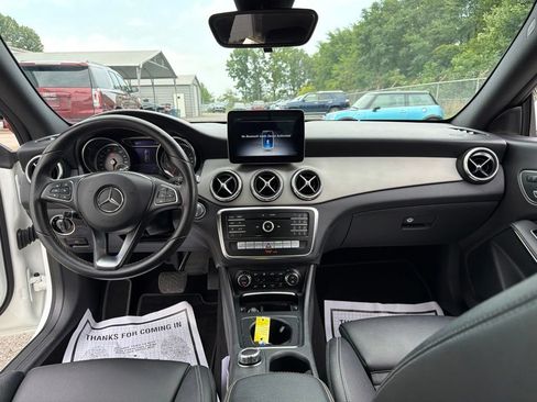 Used 2018 Mercedes-Benz CLA 250 image 19