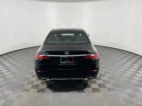 Used 2023 Mercedes-Benz E 350 Sedan image 4