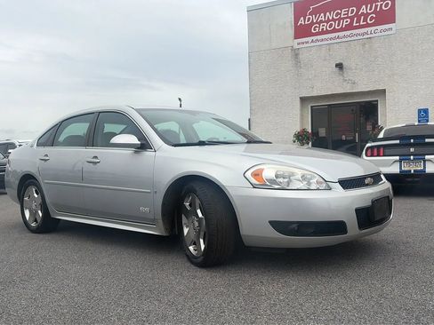 Used 2009 Chevrolet Impala SS w/ Convenience Package FWD image 6