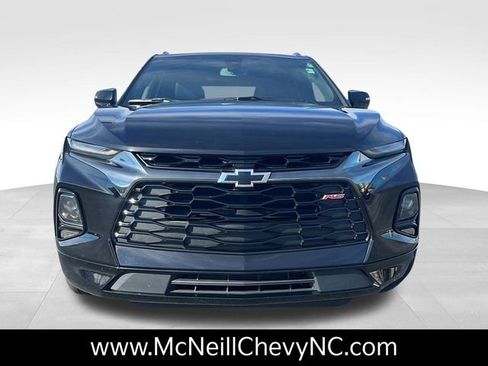 Used 2022 Chevrolet Blazer RS w/ Enhanced Convenience Package image 2