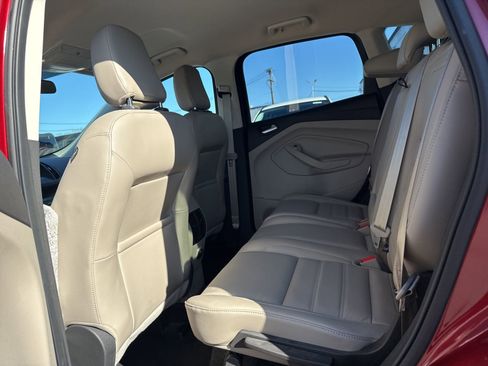 Used 2018 Ford Escape SEL image 9