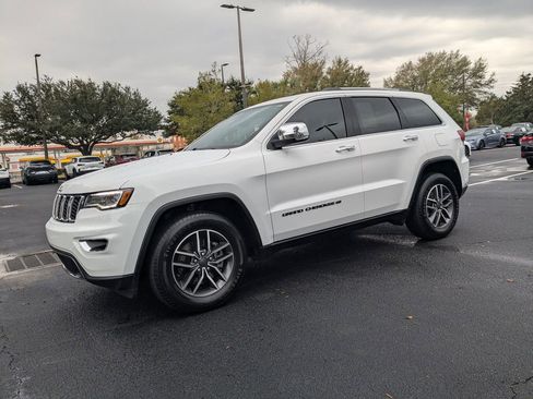 Used 2022 Jeep Grand Cherokee Limited w/ Tech Group image 8