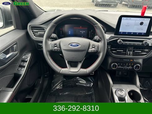 Used 2024 Ford Escape ST-Line AWD/4WD image 14