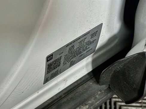 Used 2025 Buick Encore GX Preferred FWD image 12