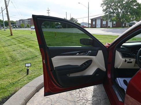 Used 2019 Cadillac CTS Luxury AWD/4WD image 26