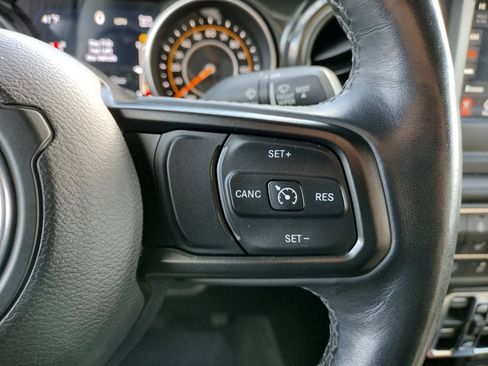 Used 2020 Jeep Wrangler Unlimited Sport image 29