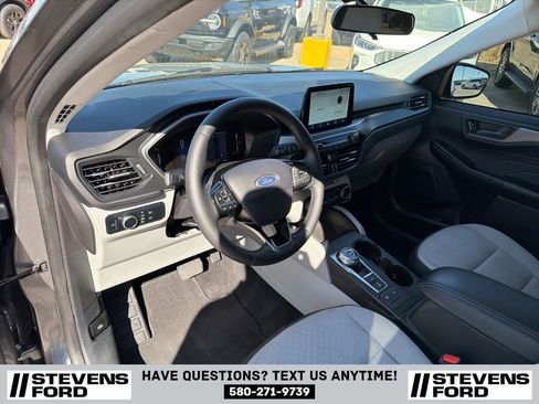 Used 2024 Ford Escape Active w/ Cold Weather Package image 13