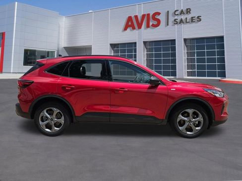 Used 2025 Ford Escape ST-Line AWD/4WD image 7