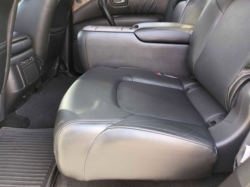 Used 2022 Nissan Armada SL w/ Captain's Chairs Package image 26