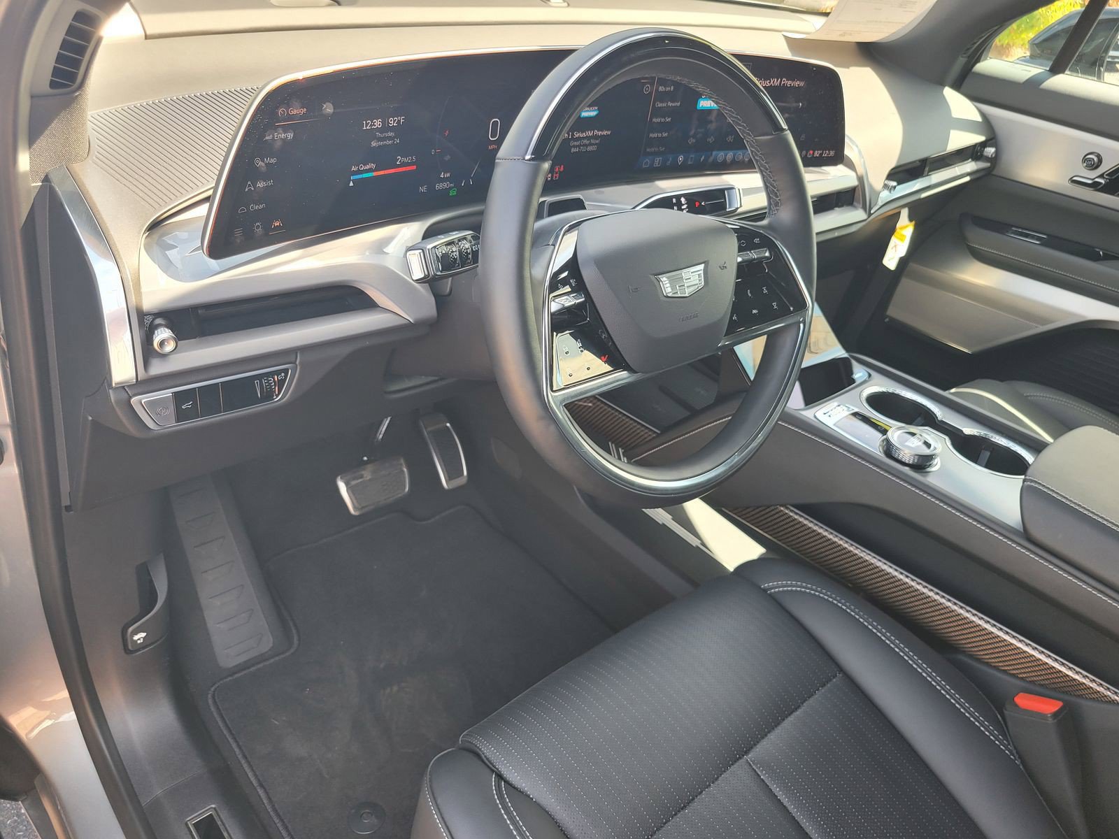Used 2026 Cadillac Vistiq Sport AWD/4WD image 8