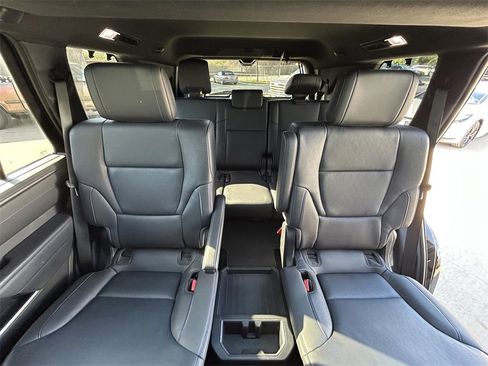 Used 2024 Toyota Sequoia Platinum image 13