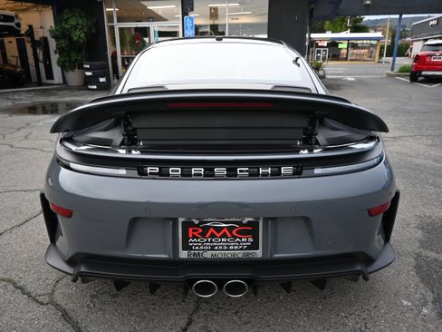Used 2026 Porsche 911 GT3 image 12