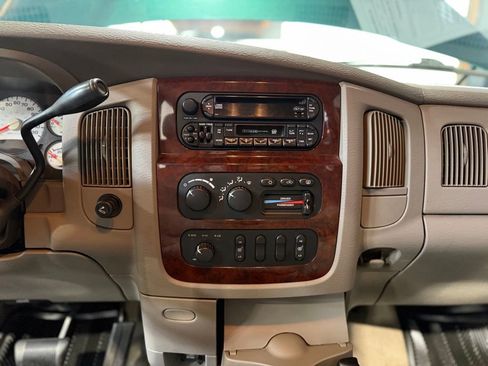 Used 2003 Dodge Ram 3500 Truck ST AWD/4WD image 17