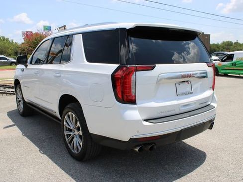 Used 2022 GMC Yukon Denali w/ Denali Ultimate Package AWD/4WD image 9