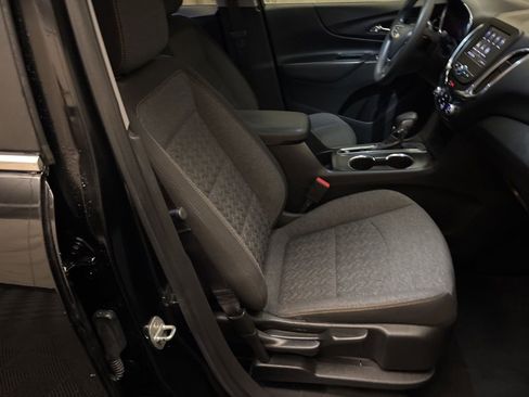Used 2022 Chevrolet Equinox LT image 23