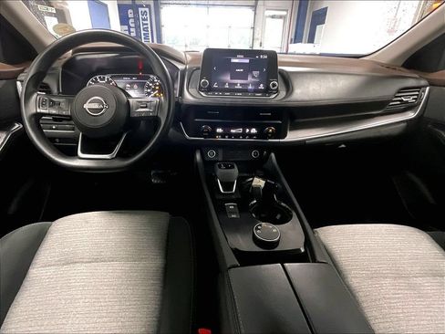 Used 2023 Nissan Rogue SV AWD/4WD image 21