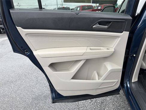 Used 2022 Volkswagen Atlas SE AWD/4WD image 22