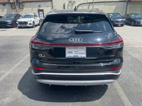 Used 2023 Audi Q4 e-tron Premium Plus w/ Premium Plus AWD/4WD image 5