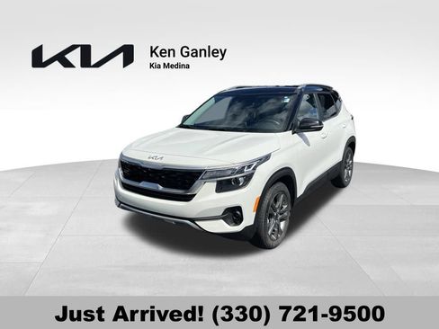 Certified 2023 Kia Seltos S FWD image 1