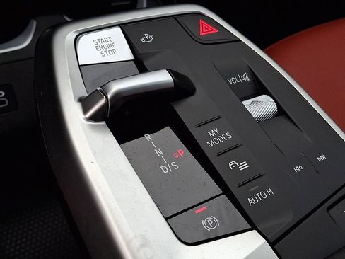 Used 2025 BMW X2 M35i w/ Premium Package image 14