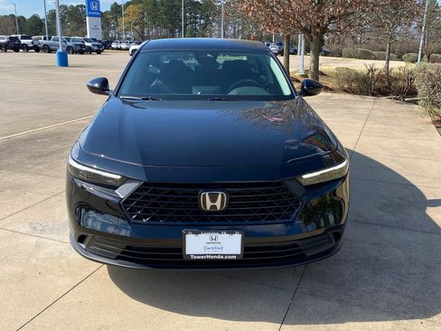 Used 2025 Honda Accord LX image 2