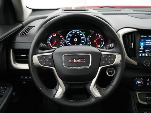 Used 2024 GMC Terrain Denali w/ Denali Premium Package AWD/4WD image 18
